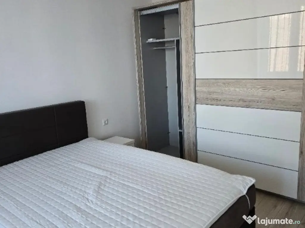 Ap tip U, Pta Magnoliei, et 9, lux , mobilat , acoperis , panorama