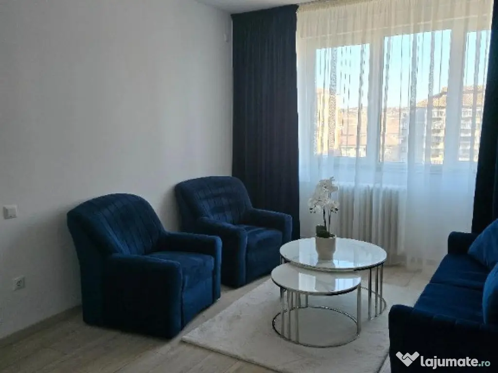 Ap tip U, Pta Magnoliei, et 9, lux , mobilat , acoperis , panorama