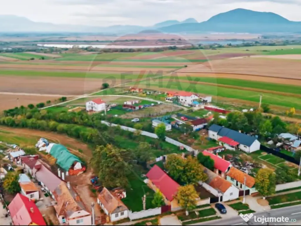 Teren intravilan Satu Nou- Halchiu-jud Brașov/ 655mp