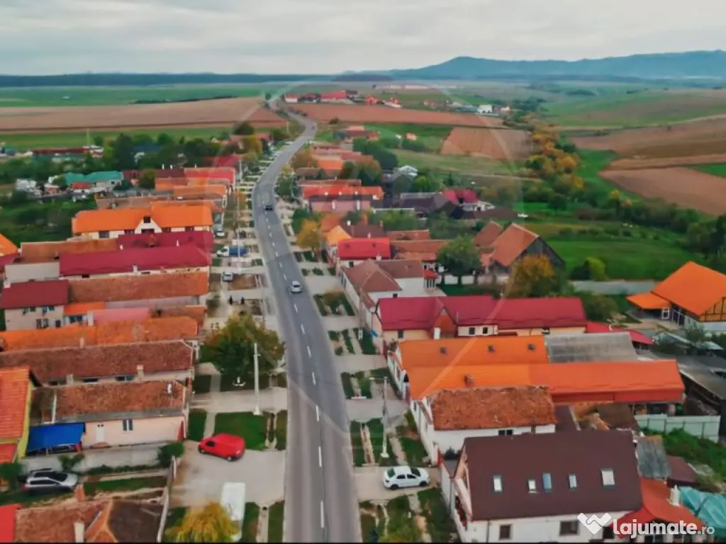 Teren intravilan Satu Nou- Halchiu-jud Brașov/ 655mp
