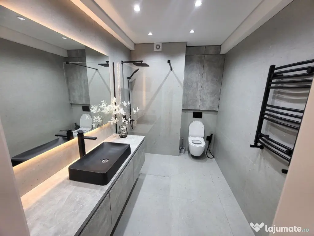 Va propunem spre inchiriere un apartament situat in zona Carierei