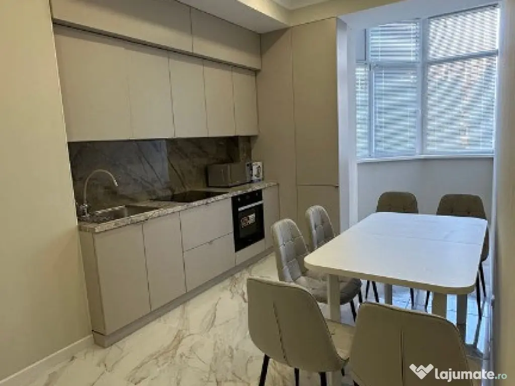 Apartament cu 3 camere in zona Avantgarden