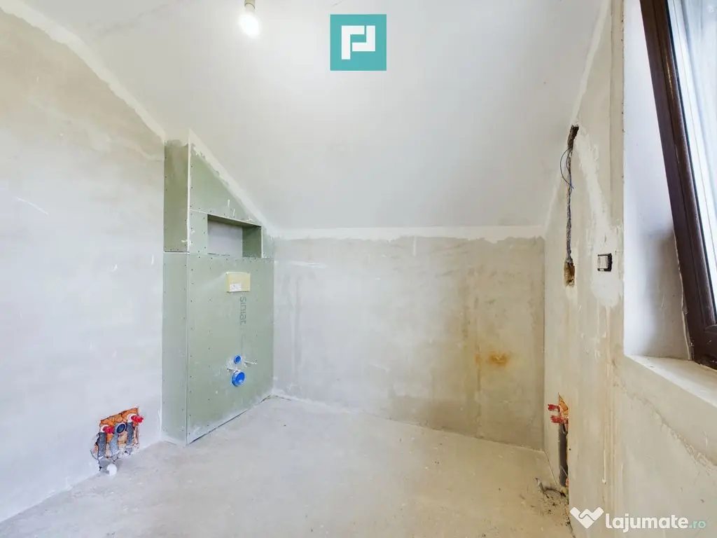 Casă la gri în Livada 