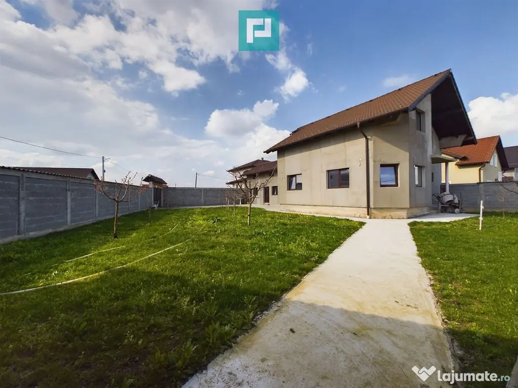 Casă la gri în Livada 