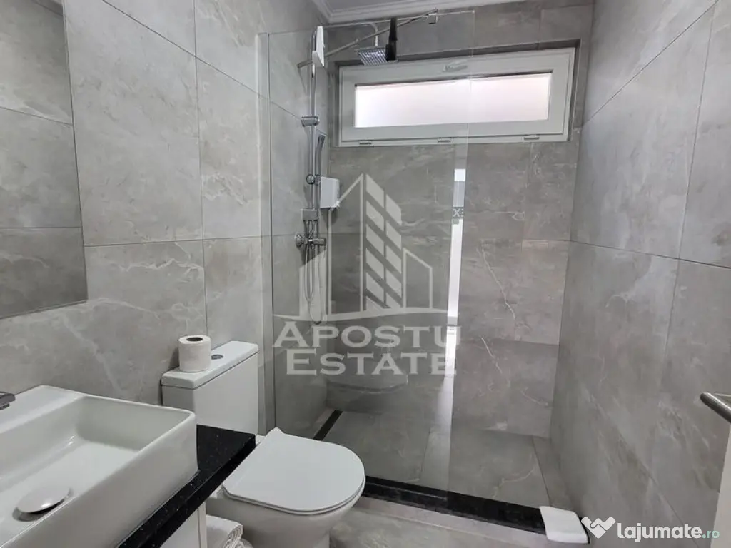 Casa individuala,cu piscina si teren generos,Giarmata