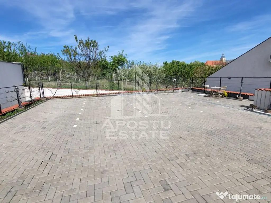 Casa individuala,cu piscina si teren generos,Giarmata