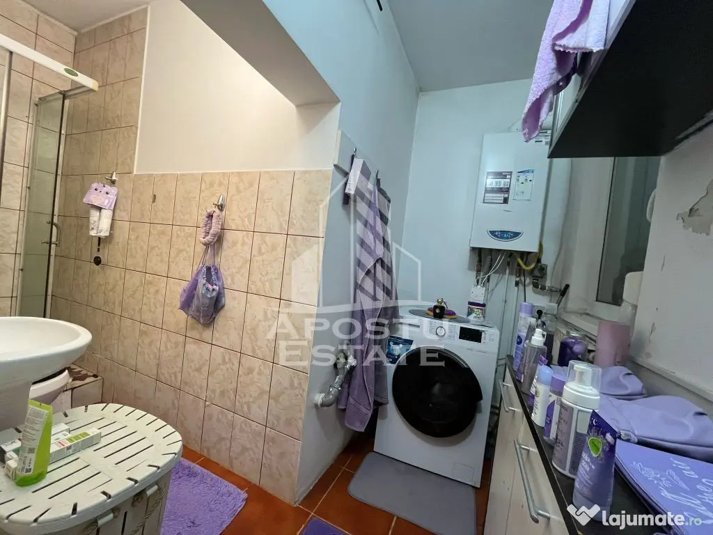 Apartament cu 1 camera, cu centrala, situat la curte comu...