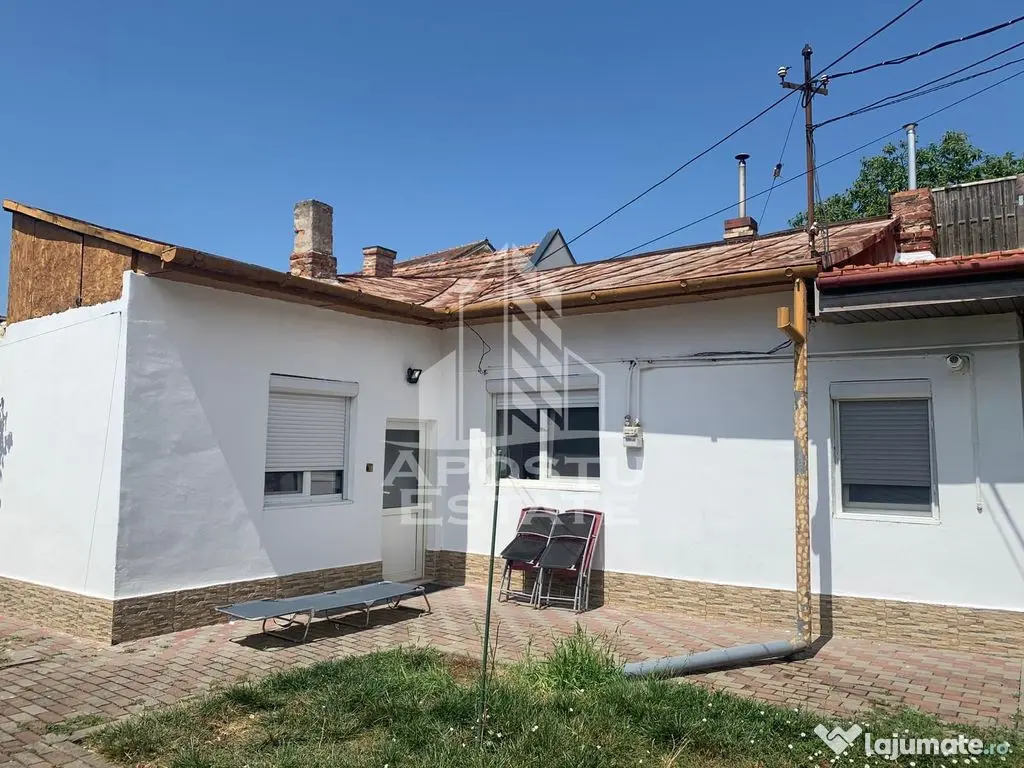 Apartament cu 1 camera, cu centrala, situat la curte comu...