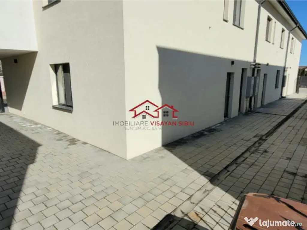 Trei spatii comerciale cu vitrina,Selimbar, str. Triajului