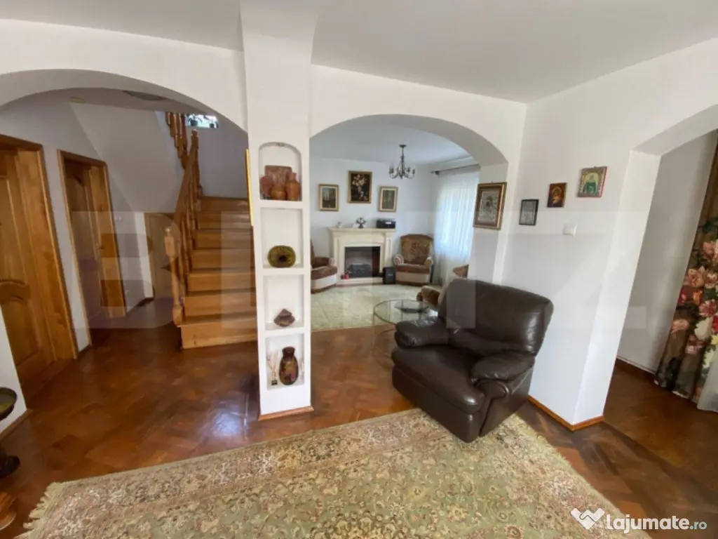 Casa deosebita in Valea Voievozilor