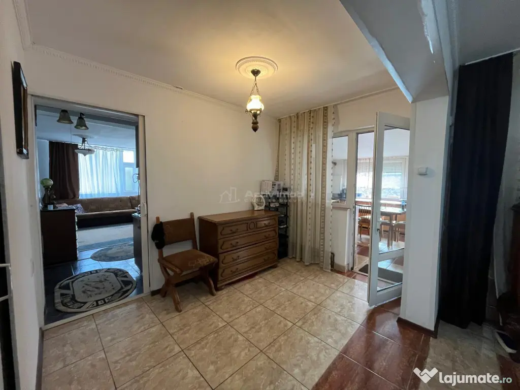 Lugoj, Casa 8 Cam., La Cheie, str. Marasesti 