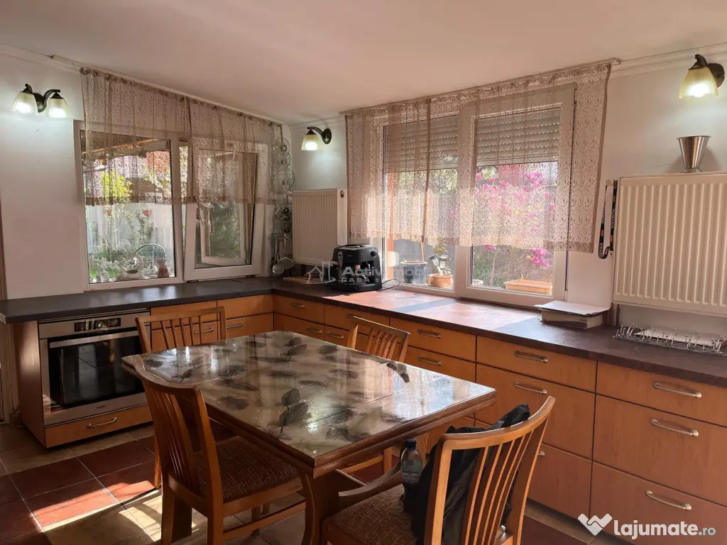 Lugoj, Casa 8 Cam., La Cheie, str. Marasesti 