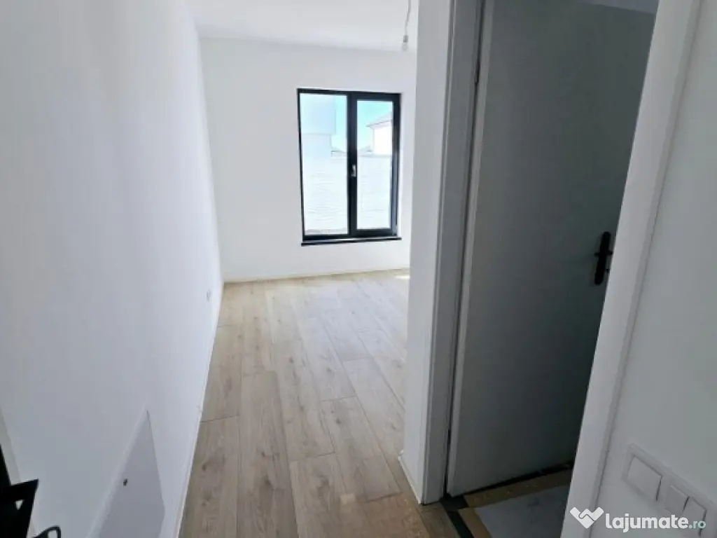 Casa individuala 4 CAMERE/700 M de Blv./Com.Berceni/COMISION 0 %