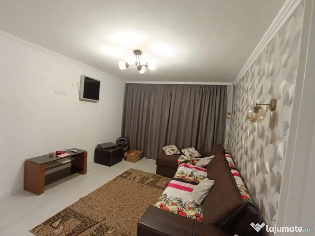 Apartament de inchiriat