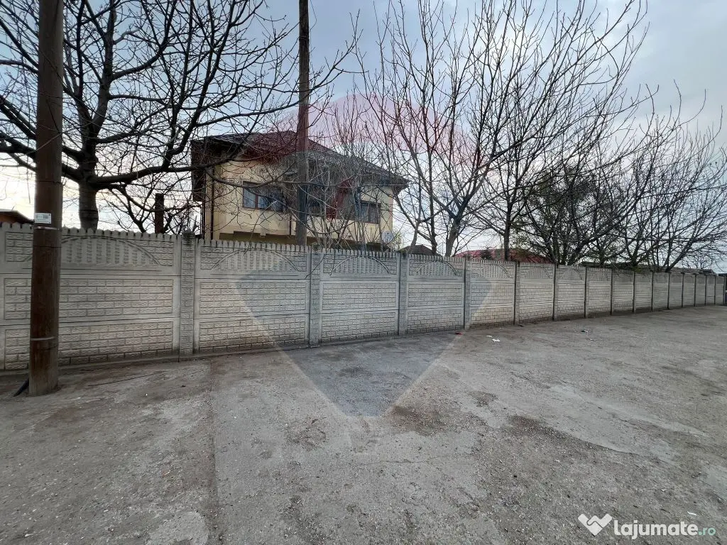 Spațiu industrial de 7,756mp de vânzare 