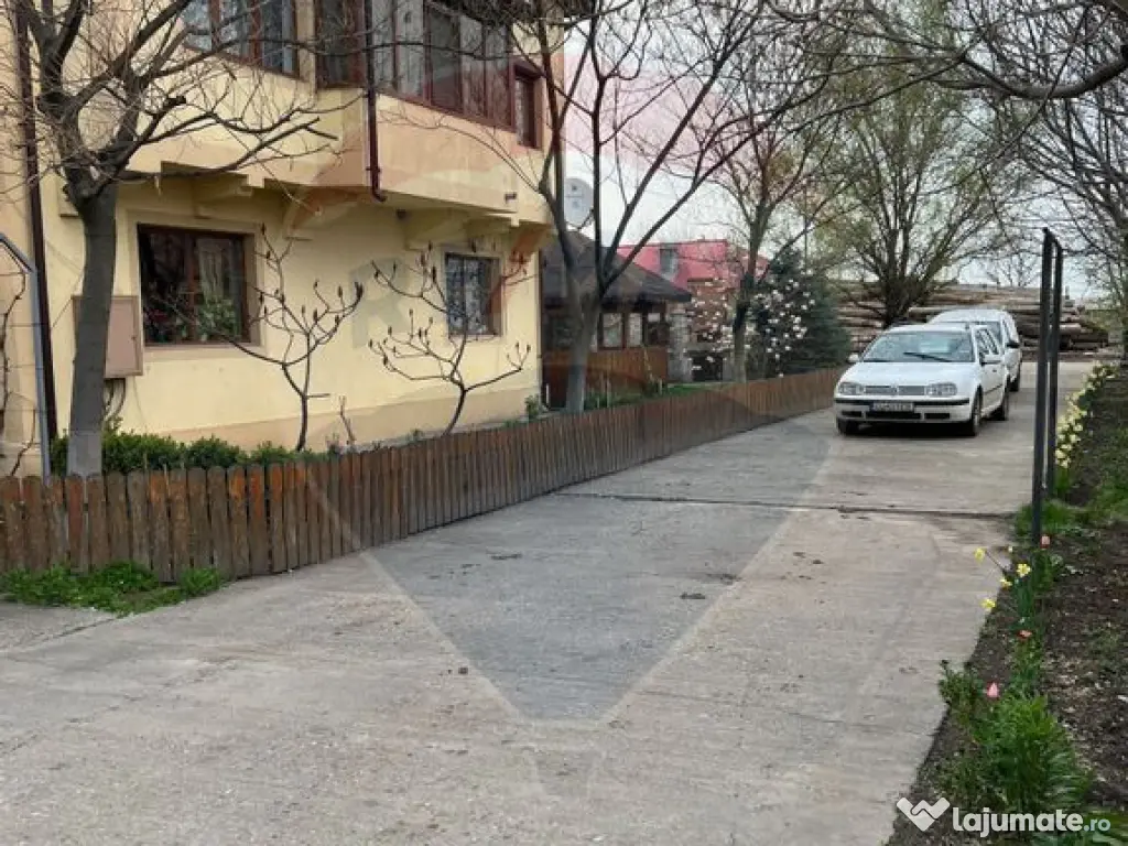 Spațiu industrial de 7,756mp de vânzare 