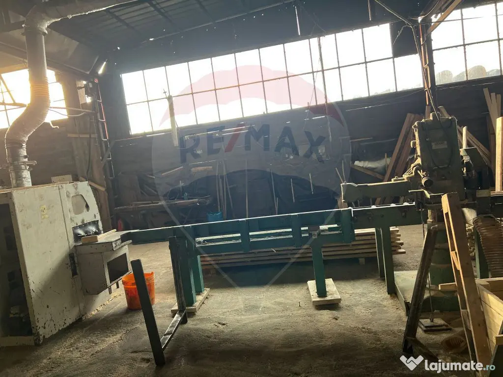 Spațiu industrial de 7,756mp de vânzare 