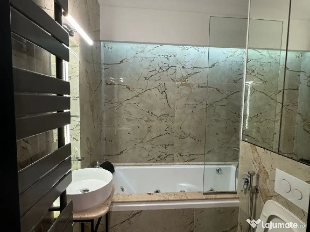 Se inchiriaza apartament cu o camera 