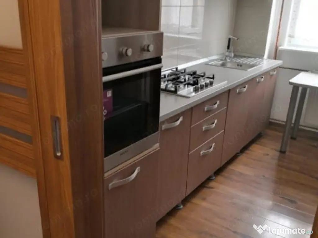 Apartament 3 camere de inchiriat zona Scriitorilor 