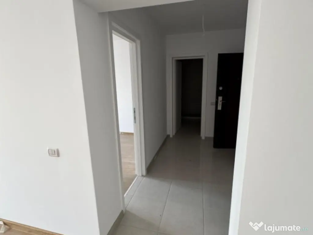 Apartament 2 camere, dressing generos, et.3/4, Subcetate City 2. 