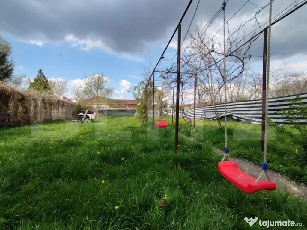 Casa cu 4 camere, 140 mp, acces auto, 902 mp teren, zona Bog