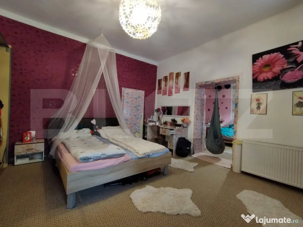 Casa cu 4 camere, 140 mp, acces auto, 902 mp teren, zona Bog