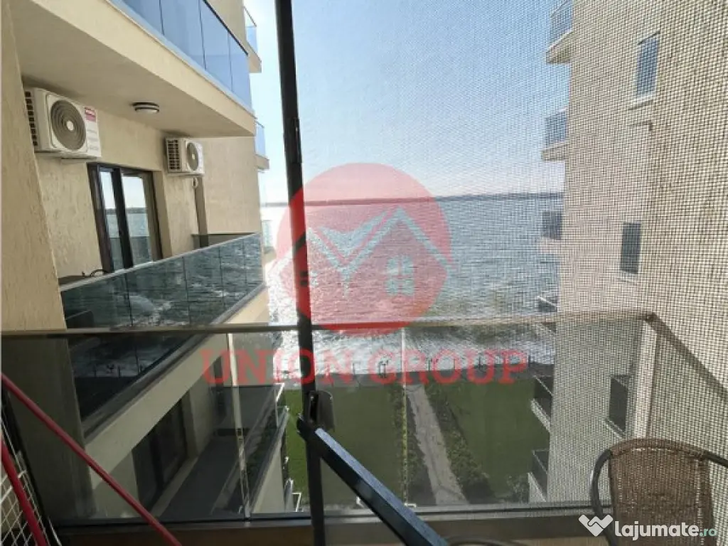 Studio Modern in Solid Residence Butoaie cu Vedere Superba l 