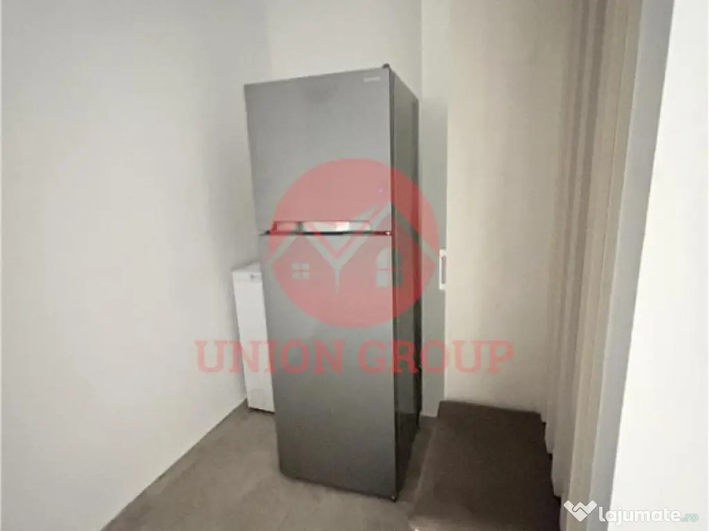 Studio Modern in Solid Residence Butoaie cu Vedere Superba l 