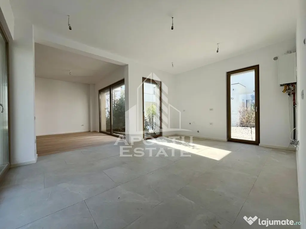 Casa Eco cu 4 camere, 3 bai, in Dumbravita