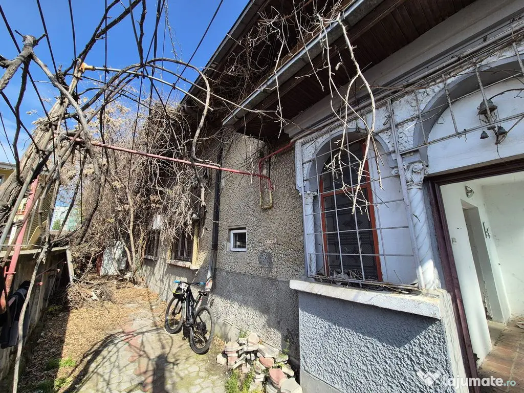 Casa S+P+1+Pod - 210,73 mp + teren 176 mp - zona Baicului...