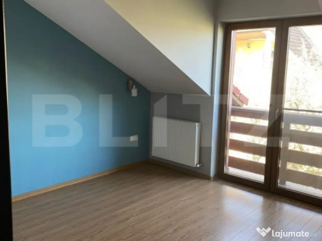 Casa de vanzare, cu 5 camere, 220 mp, zona Unirea 