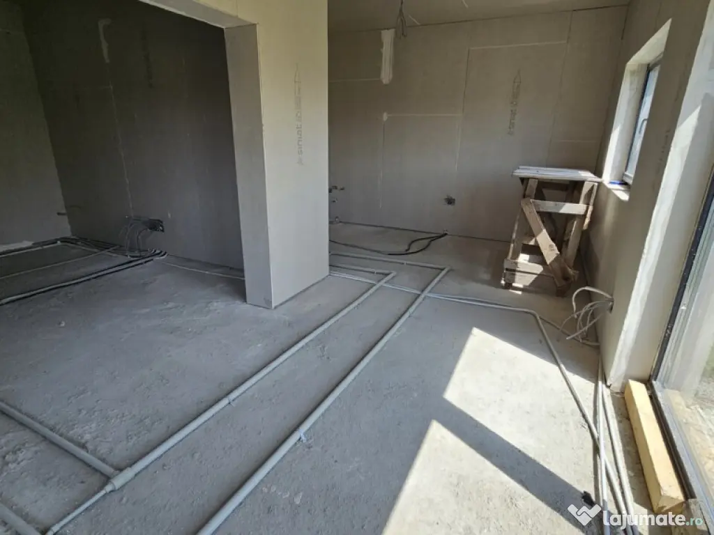 TARGSORU NOU - vila P+M 6 camere, 2024 la gri - 159000 euro