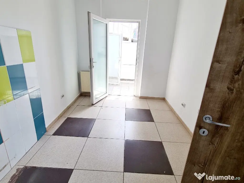 Inchiriez spatiu comercial zona Centrala - ID : RH-42920-property
