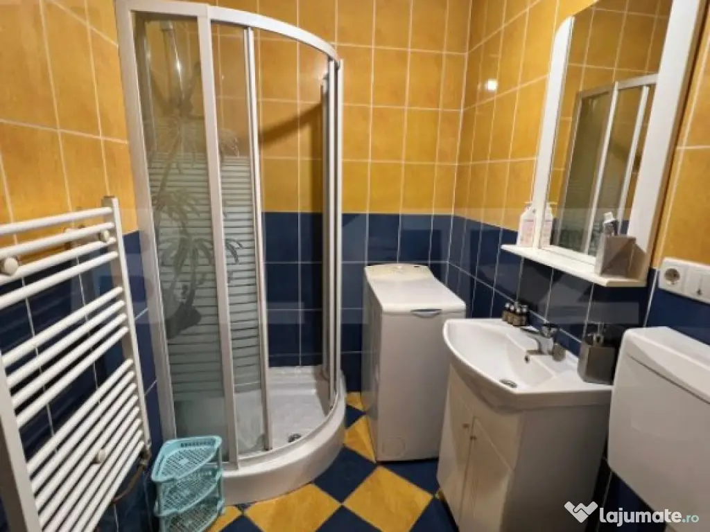 Apartament de vanzare, cu 2 camere, 48 mp, zona Bulevardul T