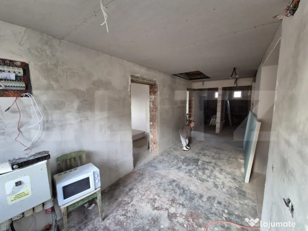 Casa de vacanta in curs de modernizare in Belis, 5 camere, 9