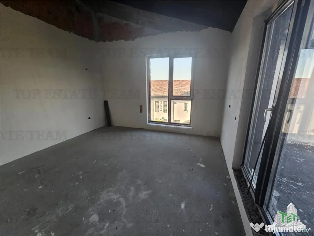 Vila lux 4 camere (179mp totali) - Iuliu Maniu/sector 6