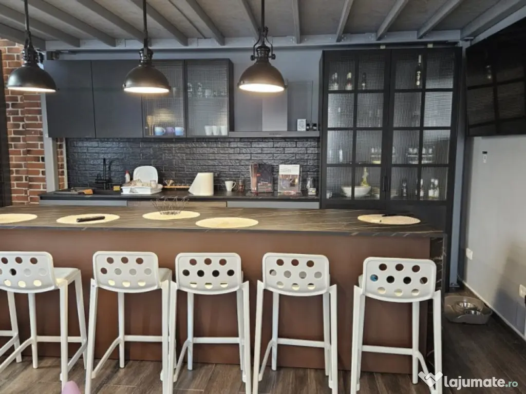 Spatiu Comercial -Piata 1 Mai 