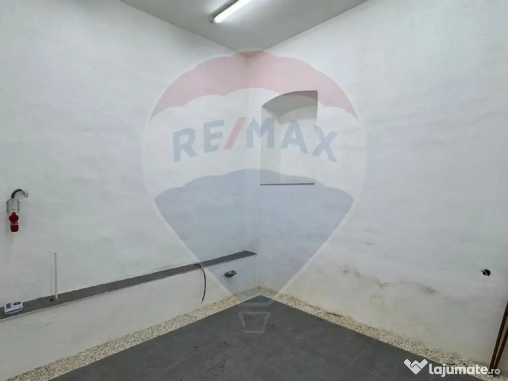 De închiriat Spațiu Comercial în Baia Sprie 