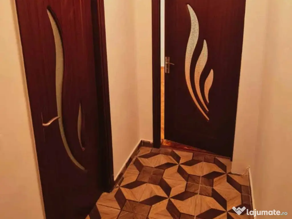 Apartament 2 camere,semidecomandat - zona Onix