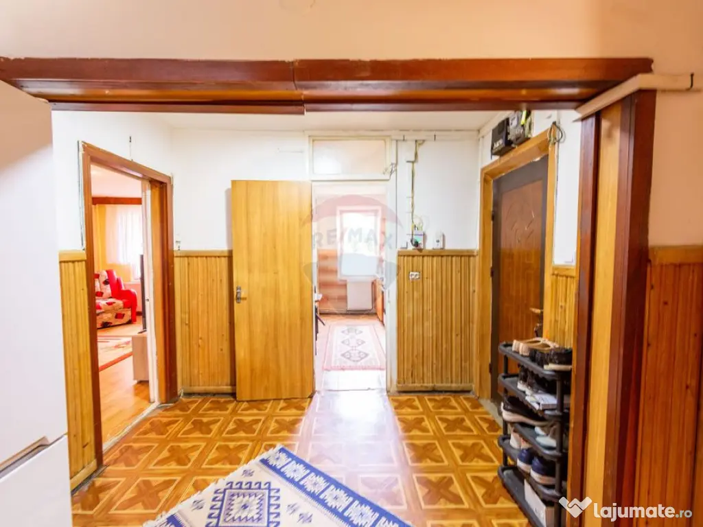 4 camere spațioase, etaj 1, zonă verde și liniștită