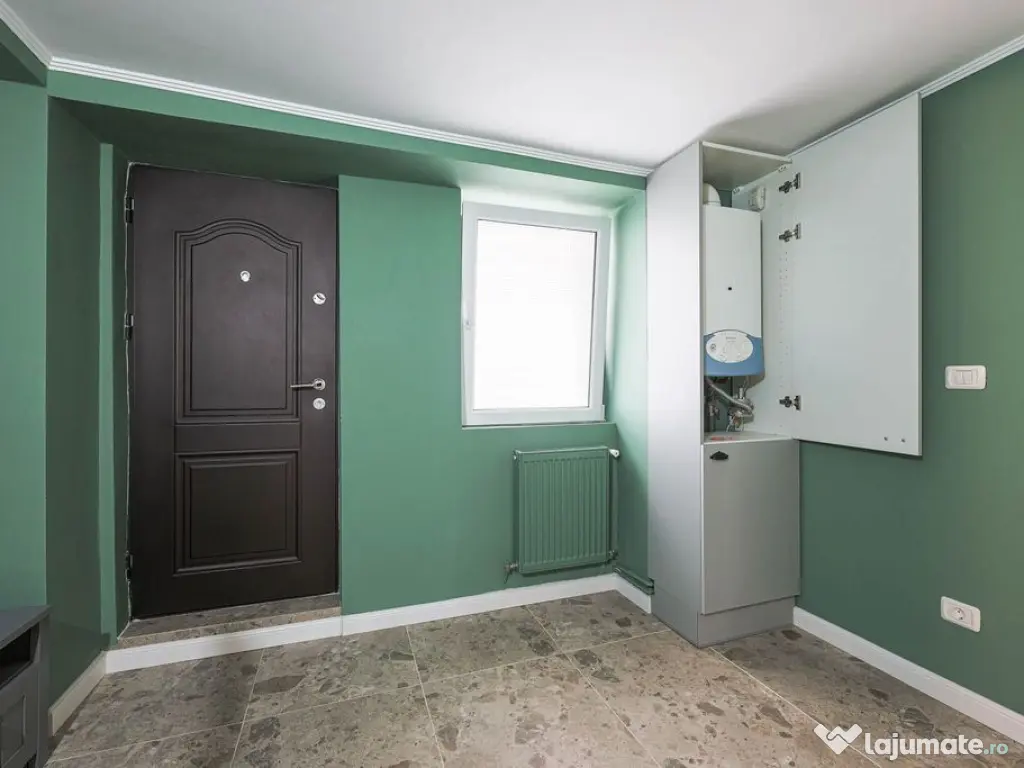 Apartament 95 mp pe Iuliu Maniu la casă, curte proprie i... 