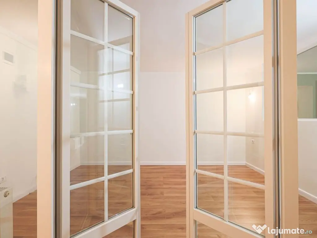 Apartament 95 mp pe Iuliu Maniu la casă, curte proprie i... 