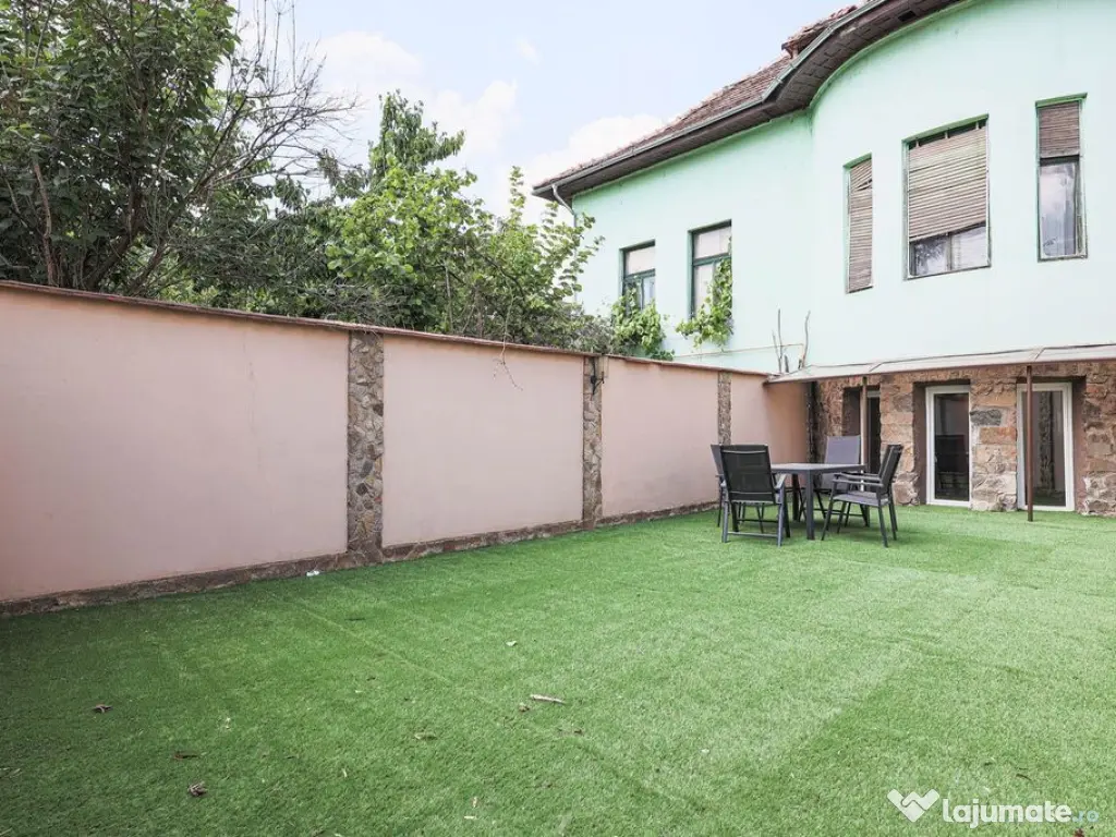 Apartament 95 mp pe Iuliu Maniu la casă, curte proprie i... 