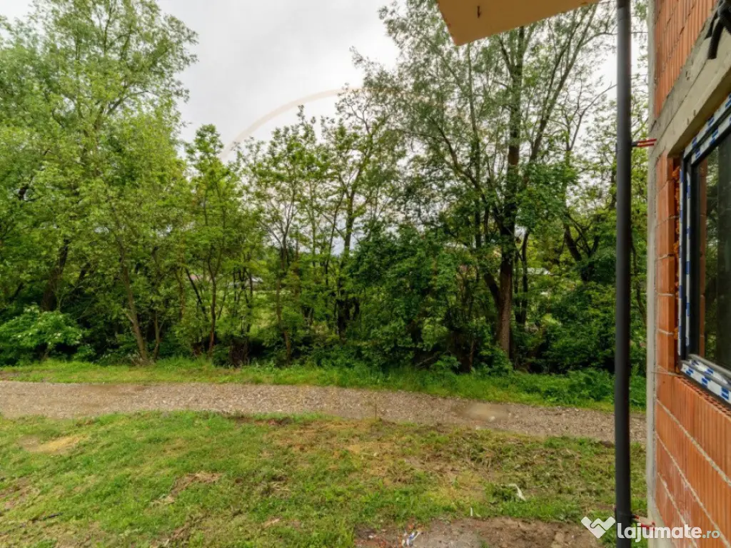 Casa Babana, Arges - P+1+pod - cu panouri solare 