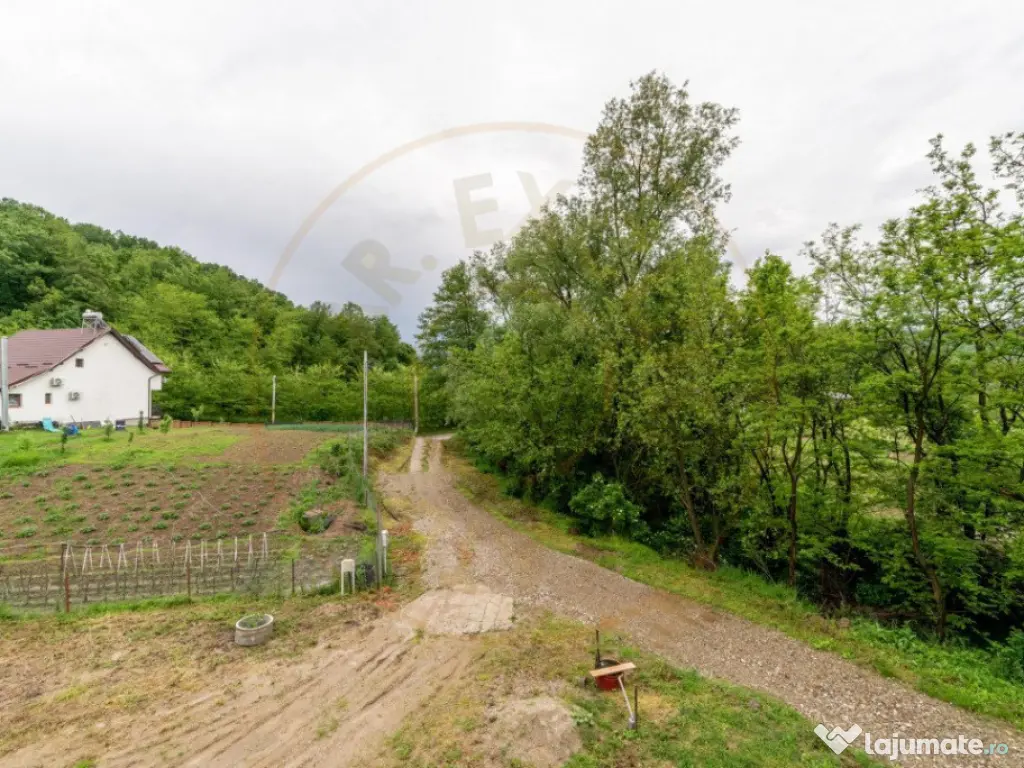 Casa Babana, Arges - P+1+pod - cu panouri solare 