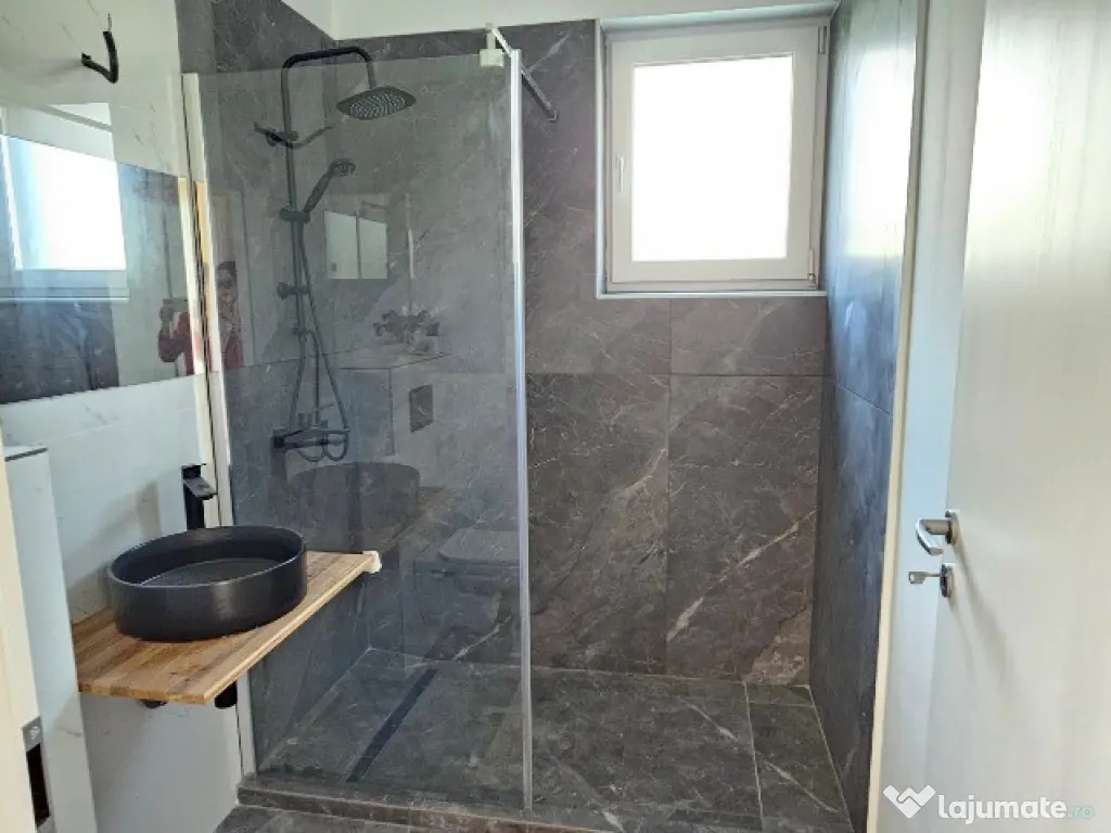 Casa parter 3 camere /Com. Berceni Ilfov