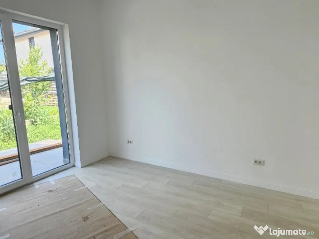 Casa parter 3 camere /Com. Berceni Ilfov