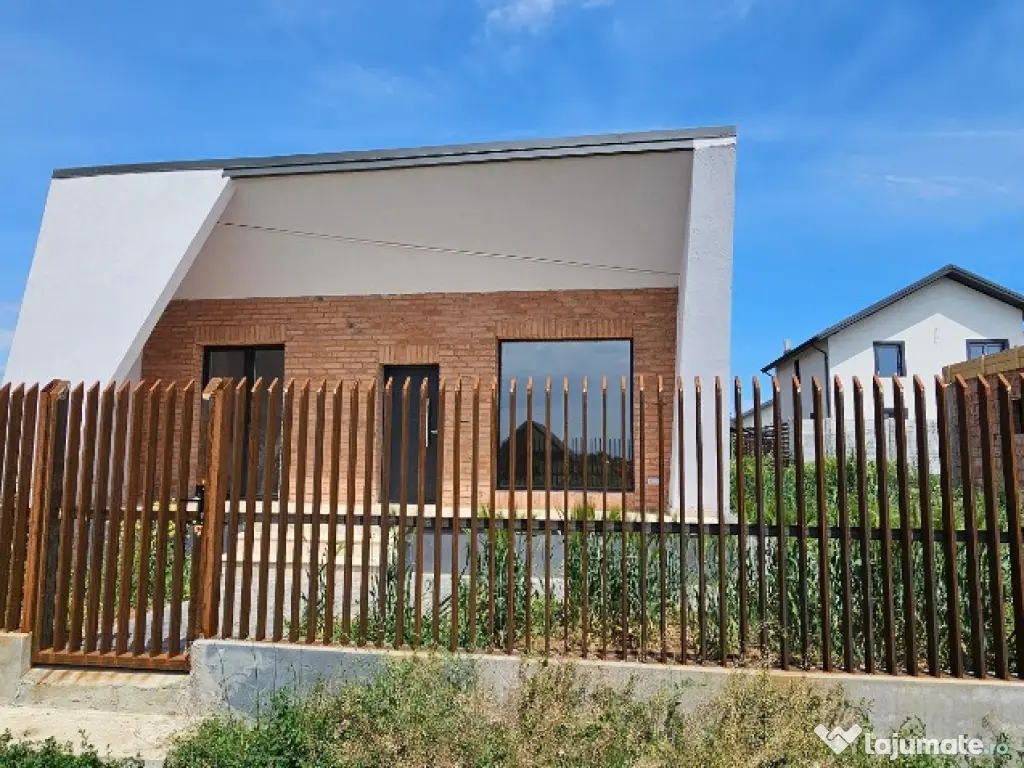 Casa parter 3 camere /Com. Berceni Ilfov