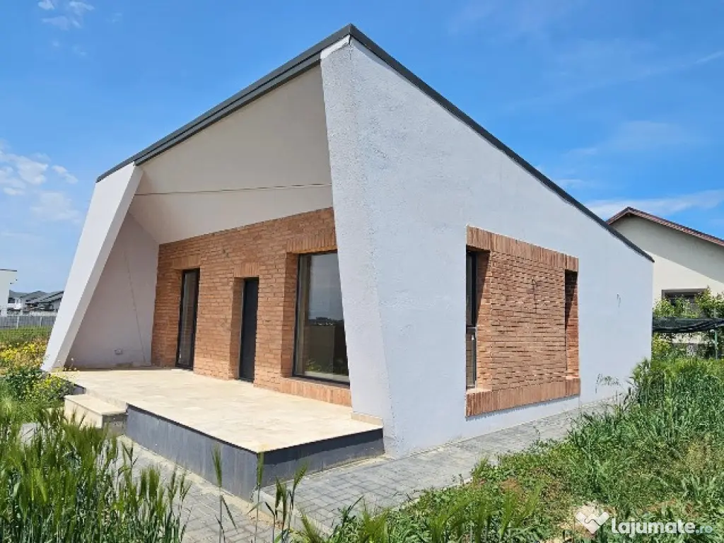 Casa parter 3 camere /Com. Berceni Ilfov