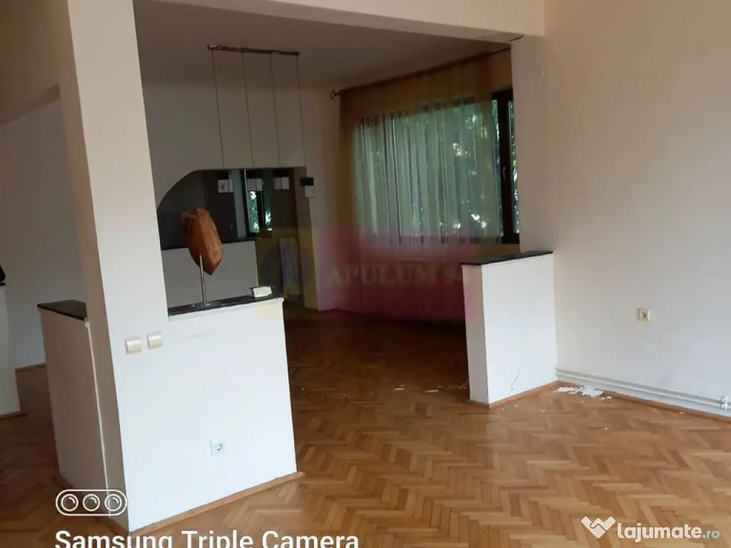 Apartament 5 camere Mitropolie 